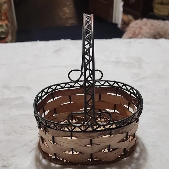 BASKET BUNDLE ASSORTMENT - Picture 2 of 12